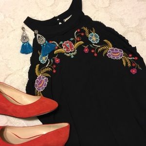 Embroidered Eyeshadow Halter Top